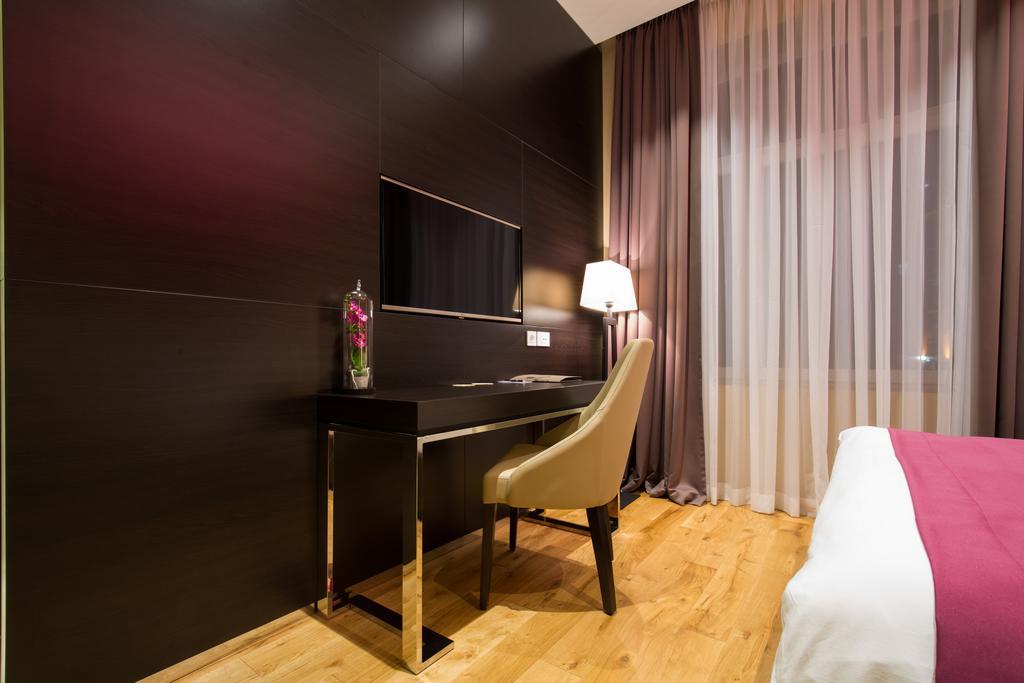 Maccani Luxury Suites Belgrad Exteriör bild