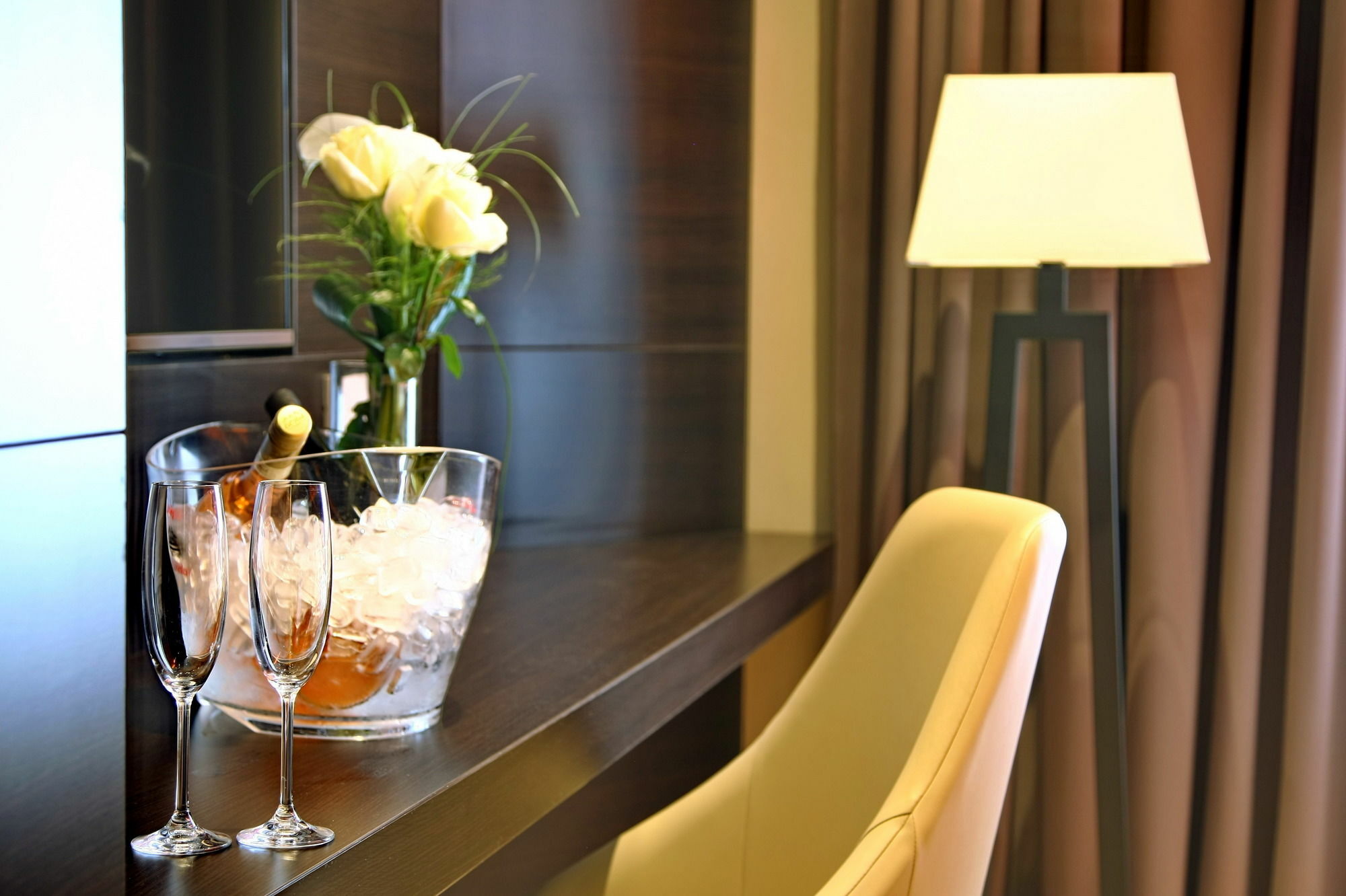 Maccani Luxury Suites Belgrad Exteriör bild